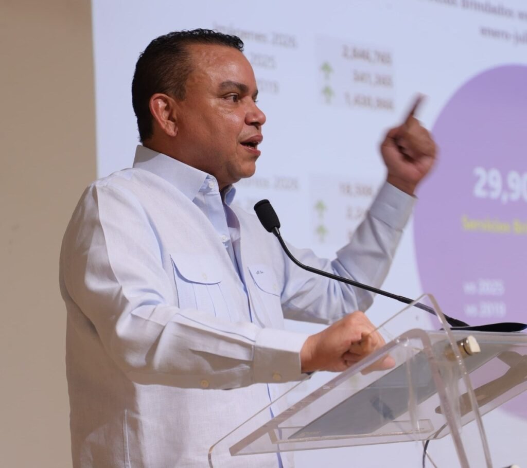 SNS exhibe alza de asistencias, pero el volumen de demanda vuelve a poner bajo escrutinio la respuesta de la red pública