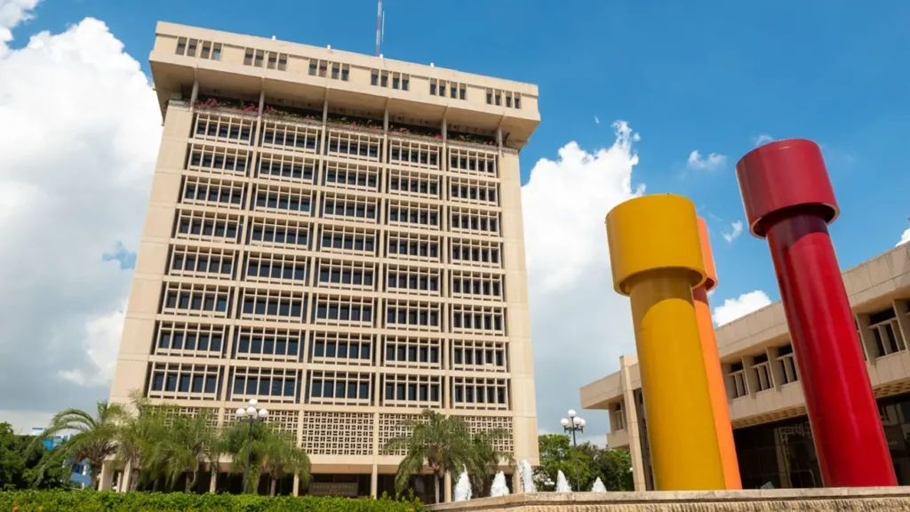 BCRD advierte sobre falsos contratos de préstamo que usan su nombre para estafar