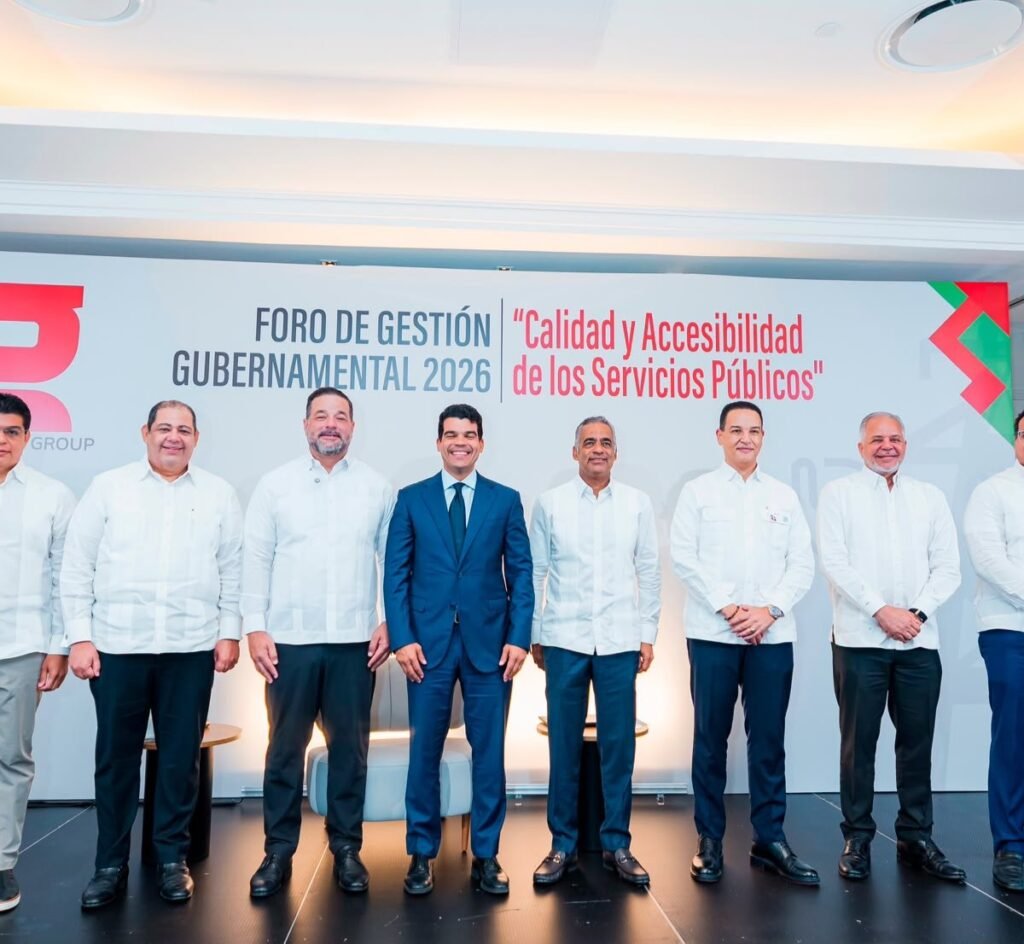 Foro de gestión oficial vuelve a poner en debate energía y agua mientras el Gobierno promete resultados hacia 2028
