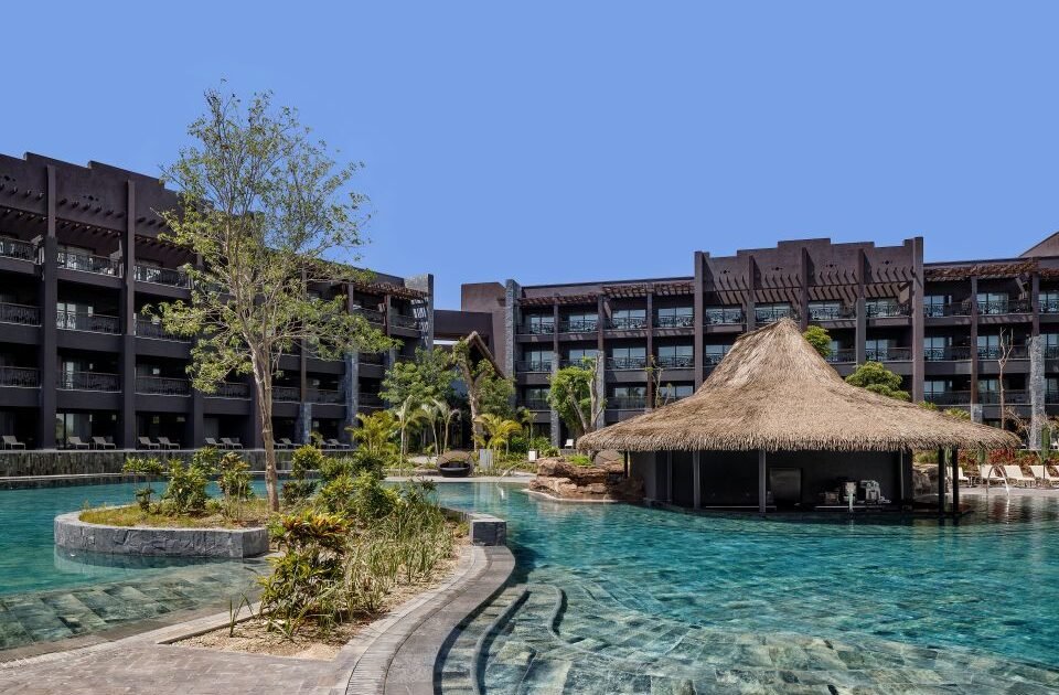Inversión de 300 millones en Punta Cana reactiva el turismo, pero deja abiertas las preguntas sobre control y prioridades