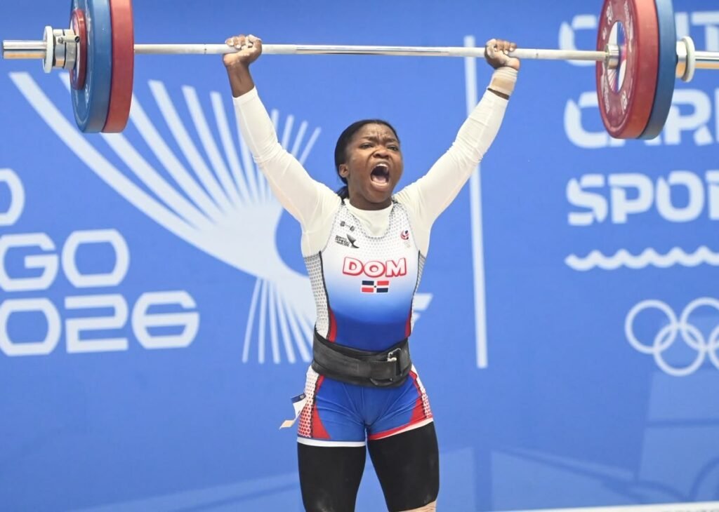 Seis medallas en pesas alivian el medallero, pero dejan bajo fiscalización el rendimiento local en Santo Domingo 2026