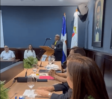 La Vega distingue a Ferreira Veras y Guzmán Chomali y pone bajo examen la medición de la gestión en seguridad