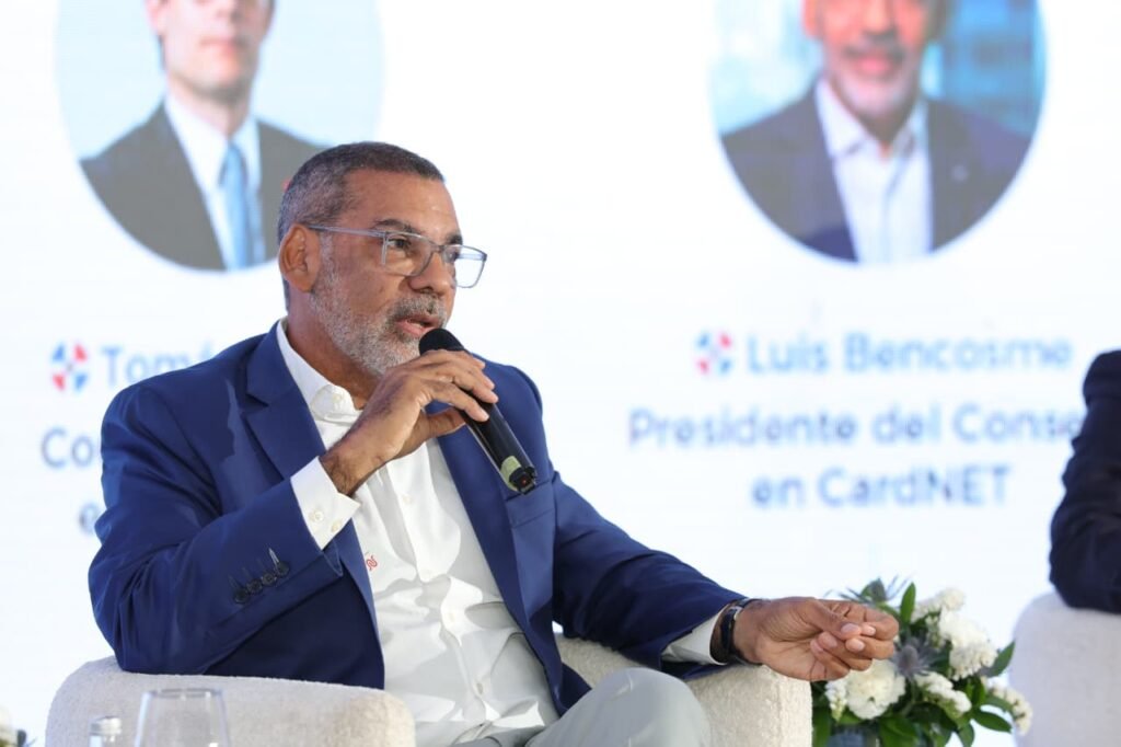 Sube la inclusión financiera en RD, pero persiste una amplia brecha en pagos digitales