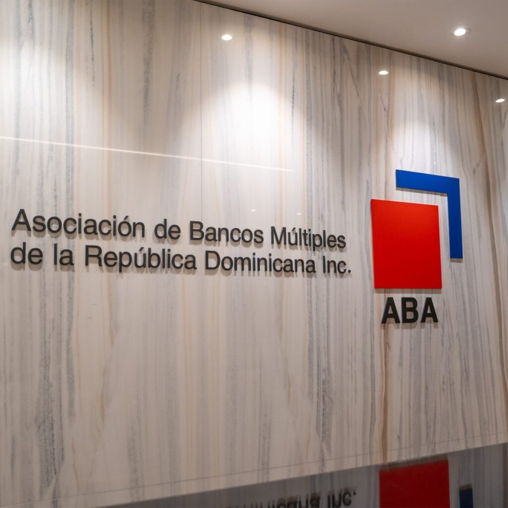 Ratificación en el Banco Central recibe respaldo bancario, mientras queda pendiente la rendición de cuentas sobre su impacto real