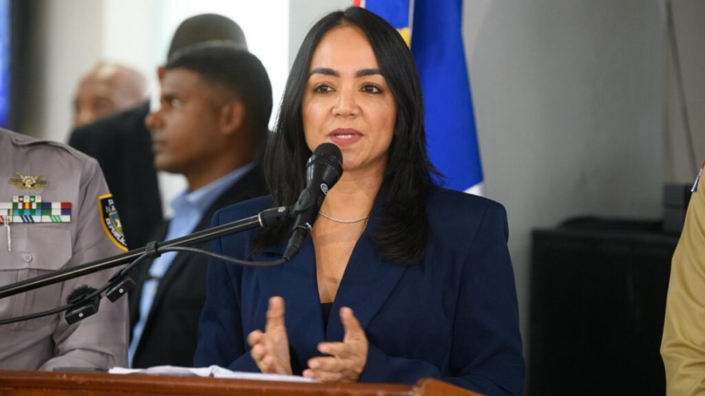 Raful admite desborde en seguridad: 16,000 denuncias por ruido en una semana superan la respuesta oficial