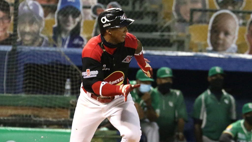 Escogido libera a Wander Franco y otros tres jugadores antes del draft