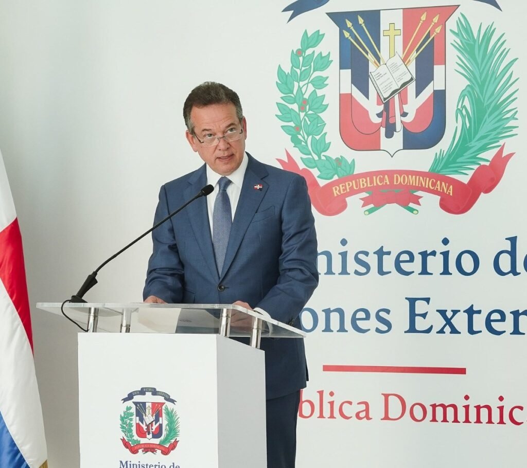Bisonó plantea una Cancillería más ágil y moderna sin apartarse de la línea exterior de Abinader