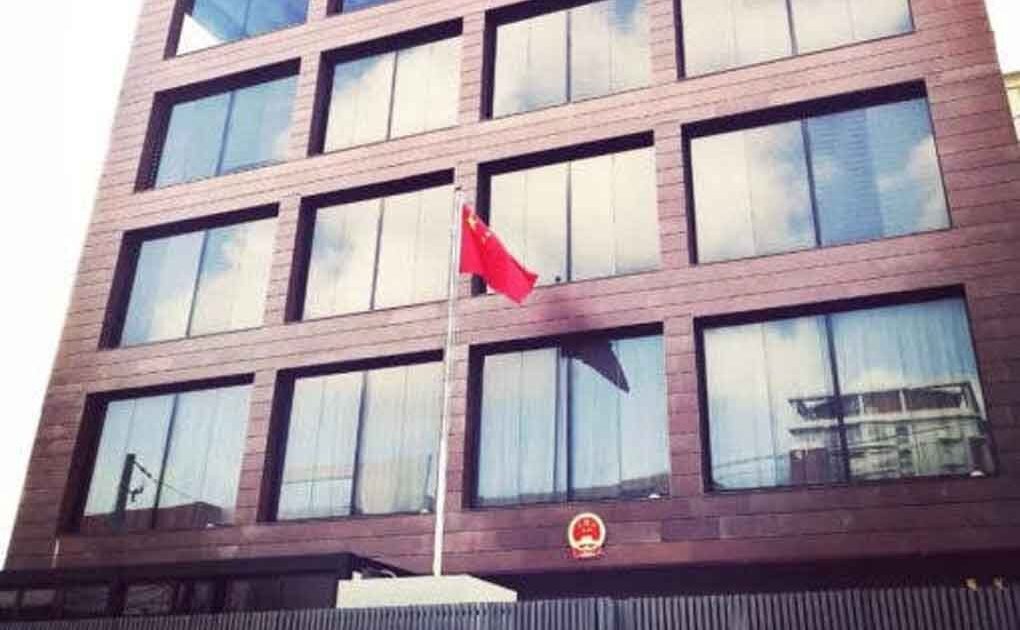 Choque entre EE. UU. y China expone presión externa y obliga a vigilar la respuesta del Gobierno dominicano