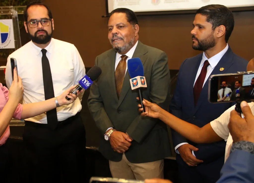 Adesinc advierte que el nuevo Código Penal deja en incertidumbre a un sector clave de vigilancia