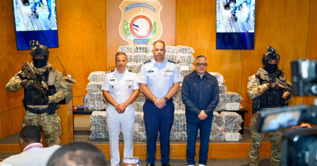 Incautación de 595 paquetes en Baní vuelve a poner bajo presión la vigilancia sobre las costas dominicanas