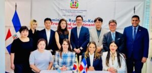 Seúl acoge diálogo dominico-coreano de comercio e inversión con foco en zonas francas