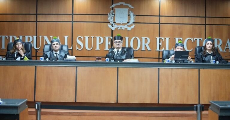 TSE suspende convención del PHD y deja en pausa la elección de sus autoridades internas