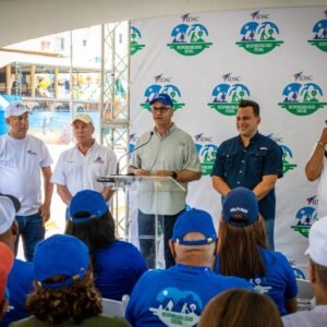 Limpieza del IDAC en Puerto Plata saca 3,458 libras de desechos y expone la magnitud del problema en el malecón