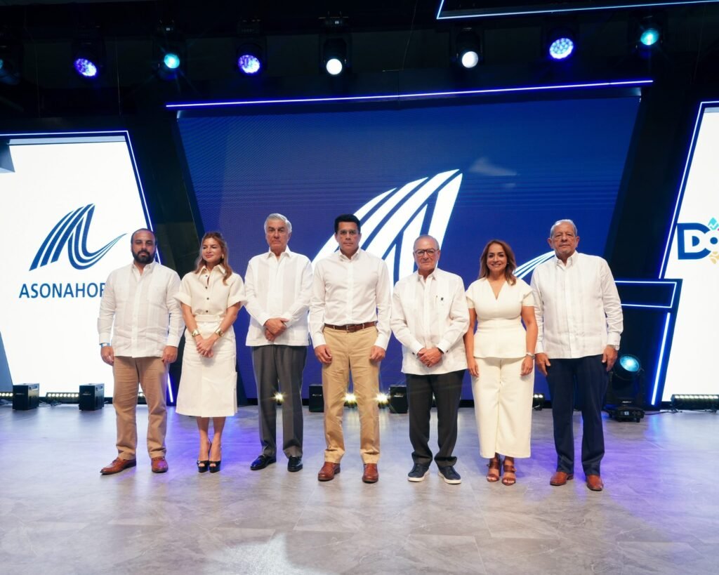 Turismo exhibe compras por más de RD$220,000 millones mientras crece la presión para que ese auge se traduzca en resultados fuera de los hoteles
